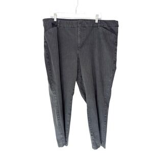 Old Navy Gray Striped Plus Career Office Straight Leg Pixie Dress‎ Pants Size 22